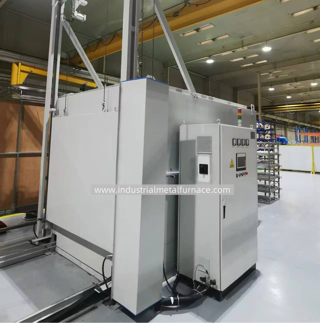 Derniers blogs de l'entreprise sur Forneau de traitement thermique avancé pour le vieillissement des alliages d'aluminium: traitement thermique T6 de précision pour des performances améliorées